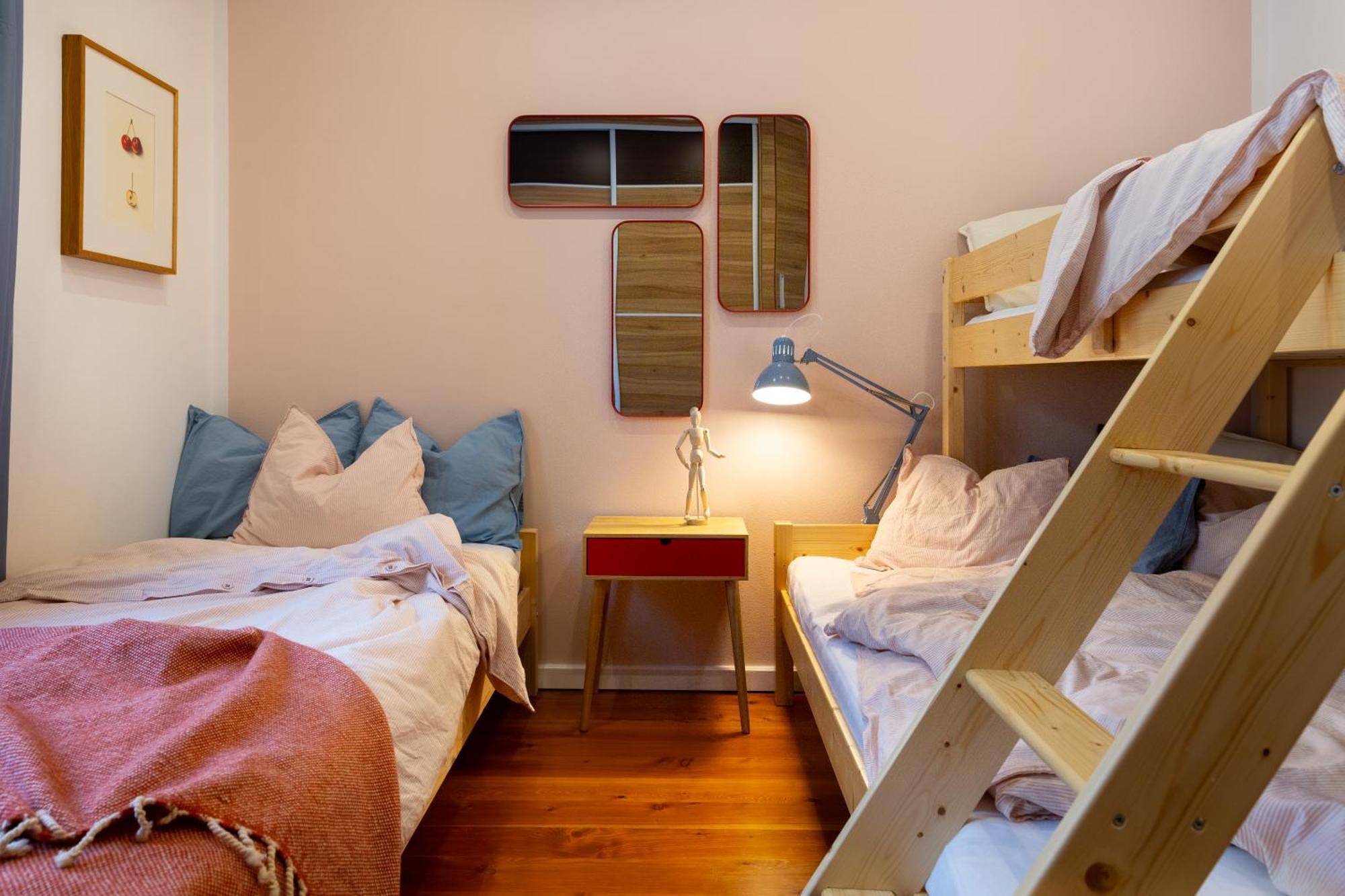 Evergreen - Old Town Spacious Stylish Apartment With Ac And One And A Half Bath, Baby & Kid- Friendly Pressburg Exterior foto