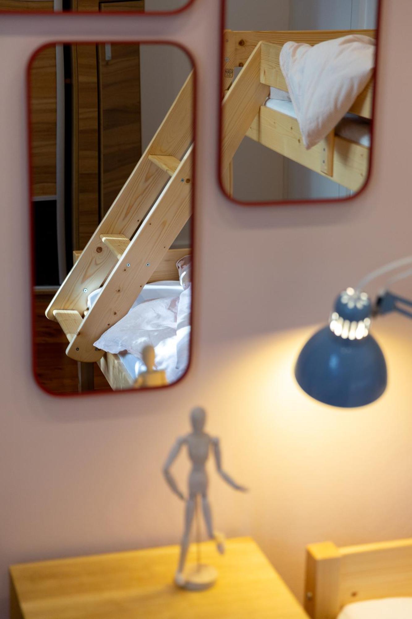 Evergreen - Old Town Spacious Stylish Apartment With Ac And One And A Half Bath, Baby & Kid- Friendly Pressburg Exterior foto