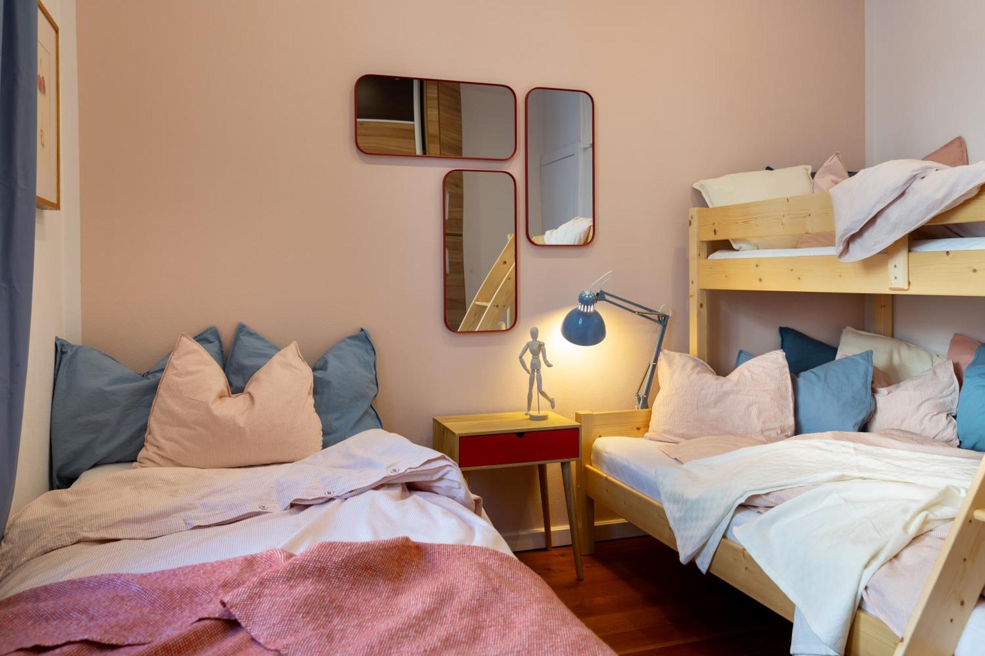 Evergreen - Old Town Spacious Stylish Apartment With Ac And One And A Half Bath, Baby & Kid- Friendly Pressburg Exterior foto